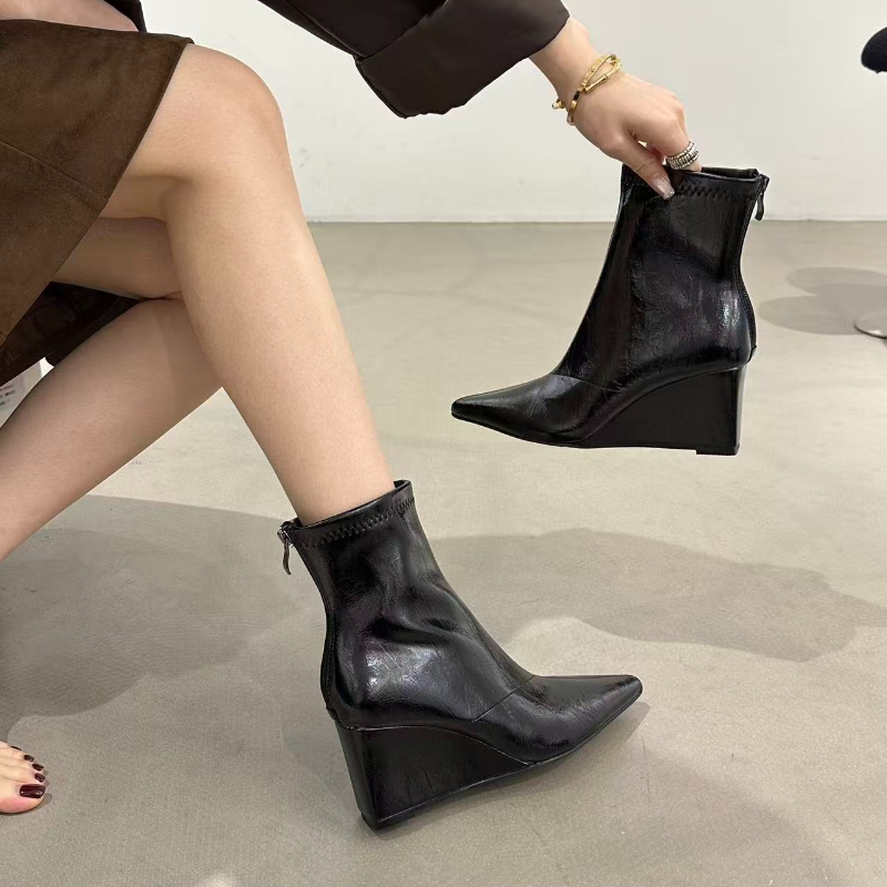 秋冬ヴィンテージウェゲスヒール女性アンクルブーツファッション - Vintage Old Fashion のレビューと価格