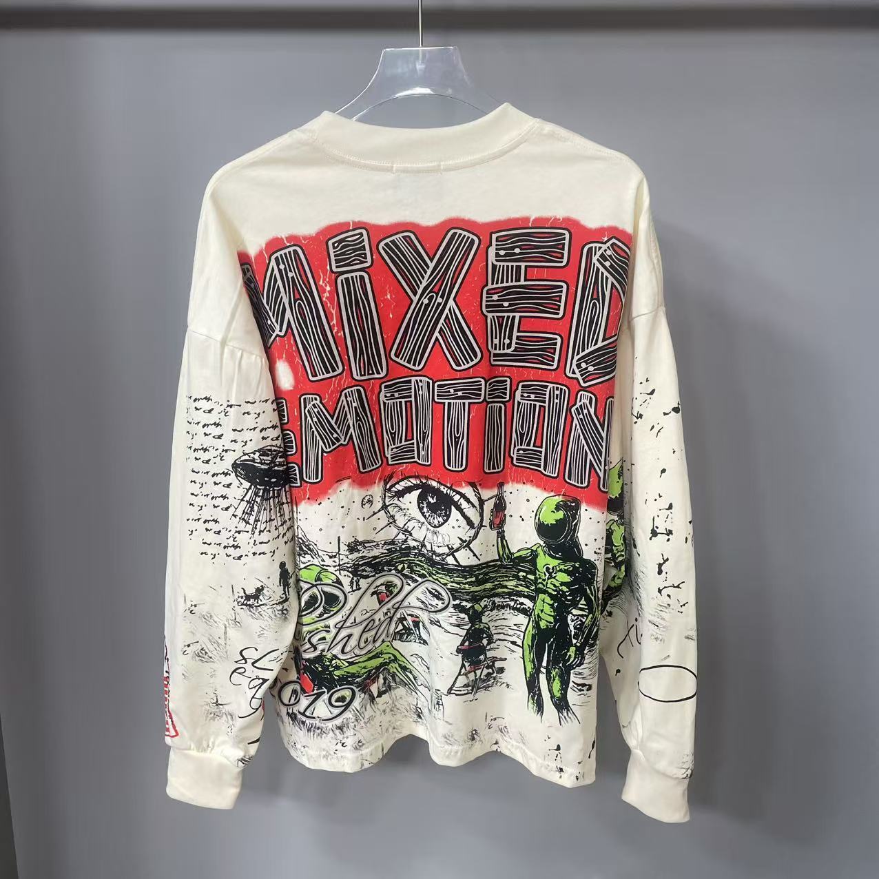 高品質デザイナー MIXED-EMOTION 長袖Tシャツ  - Vintage Old Fashion のレビューと価格