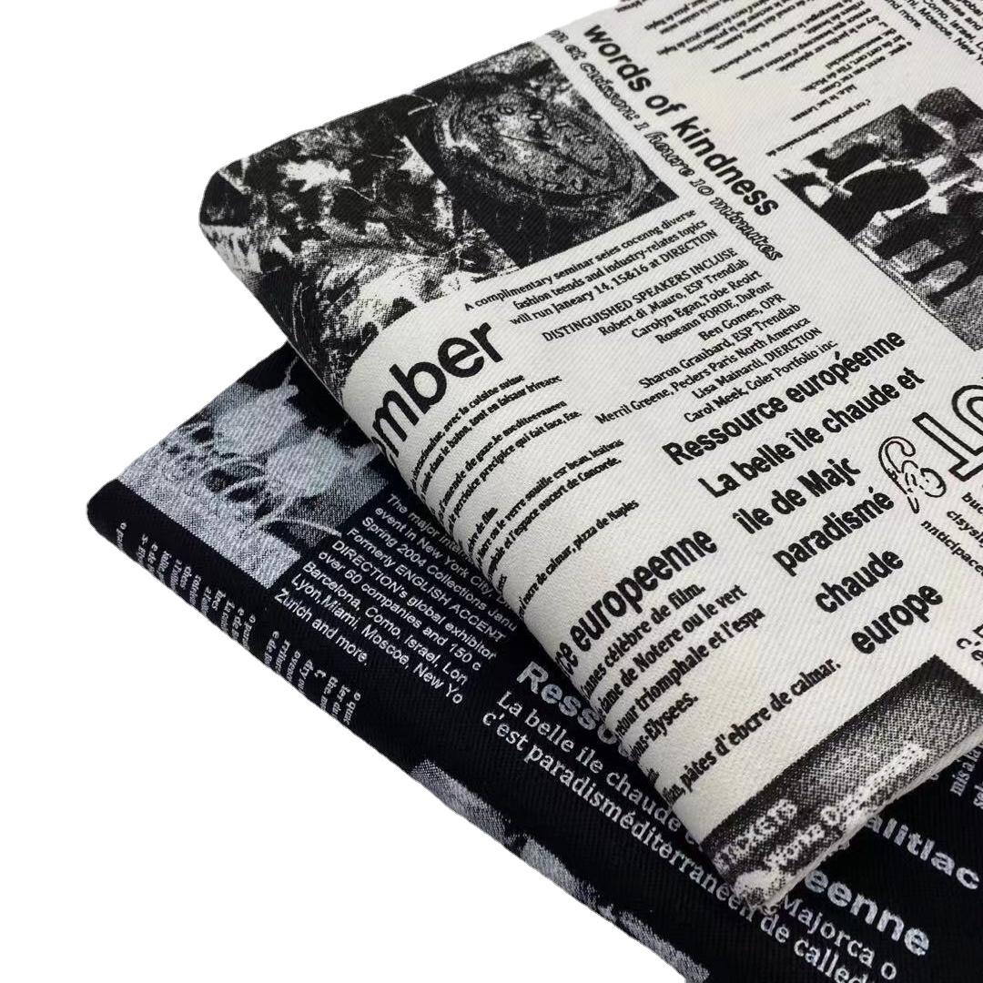 黒と白のレトロなスタイルの生地のシャツ,新聞の装飾品,バッグ - Vintage Fashion Newspaper のレビューと価格