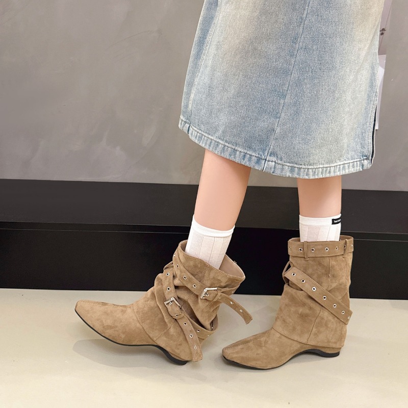 女性用フェイクスエードショートブーツ、メタルバックルベルト装 - Vintage Old Fashion のレビューと価格