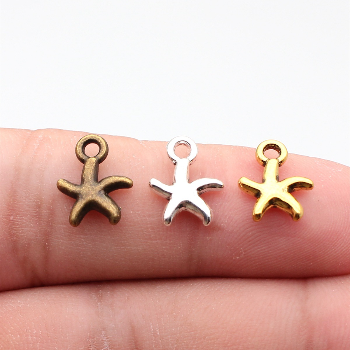WYSIWYG 20個入り 12x10mm 3色 アンティー - Vintage Fashion Enthusiasts のレビューと価格