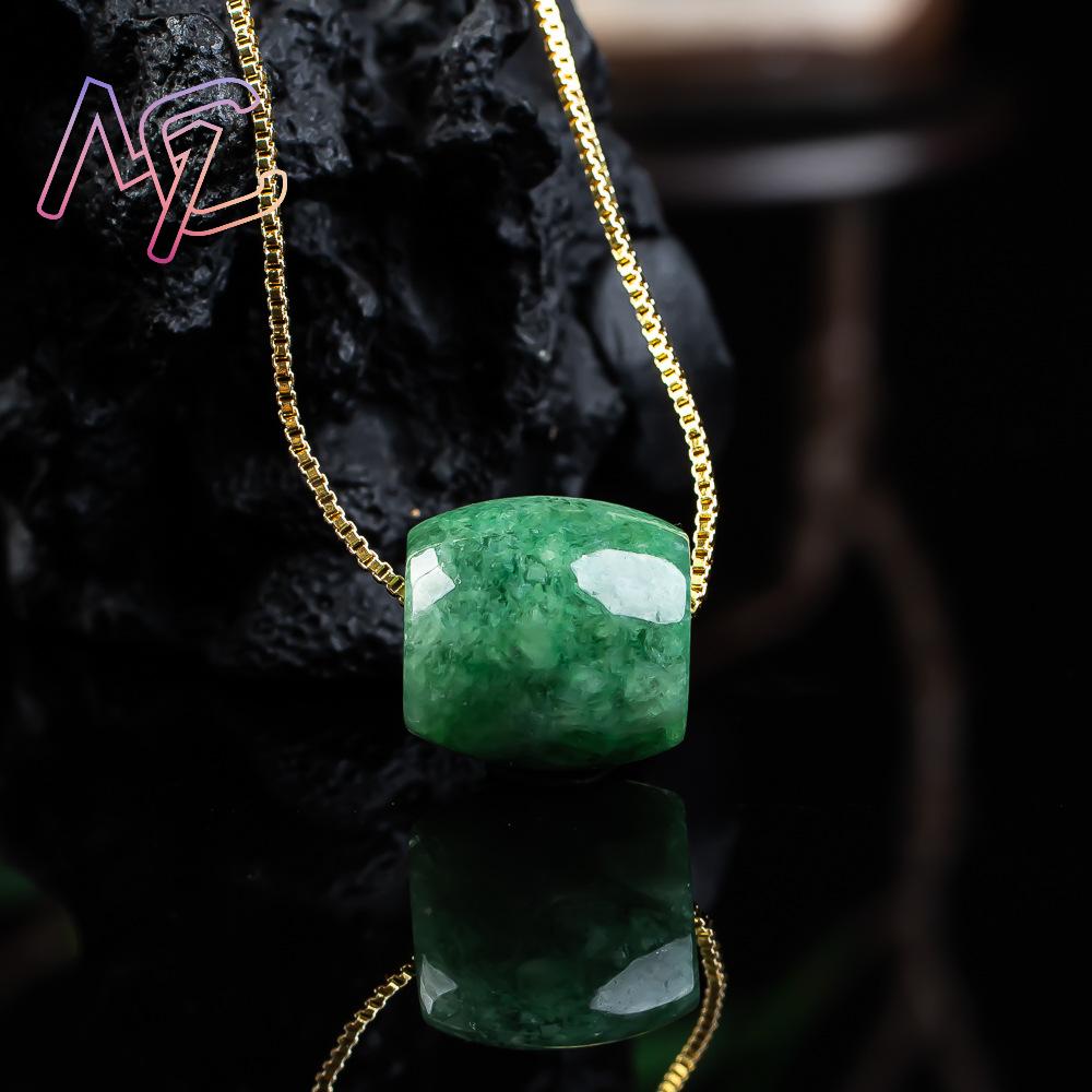 天然本翡翠ビーズペンダントミャンマー翡翠ネックレスデザイナー - Vintage Fashion Necklace のレビューと価格