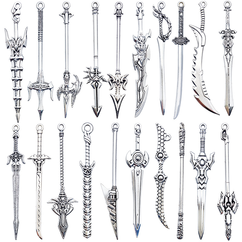ランダム10/20個入り レトロミニ武器ペンダント シルバー - Vintage Fashion Online のレビューと価格